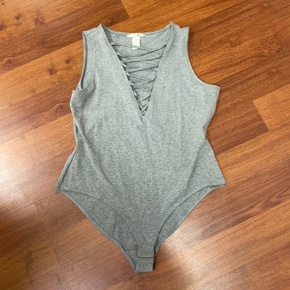 NWOT H&M lace up bodysuit
